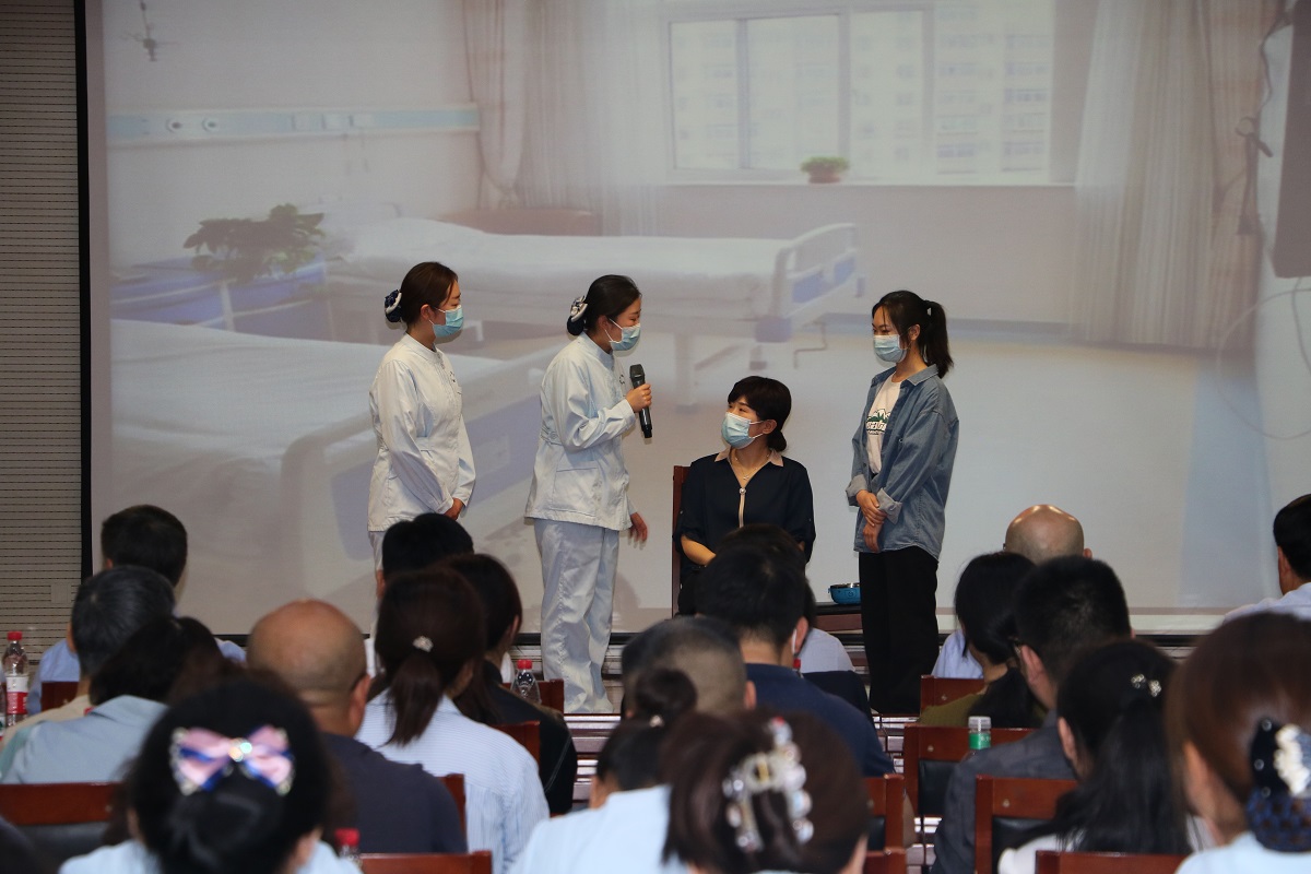 【庆祝5·12国际护士节】护理促健康 携手向未来 ——济宁市公共卫生医疗中心举办庆祝建院70周年暨5.12护士节表彰大会 【庆祝5·12国际护士节】护理促健康 携手向未来 ——济宁市公共卫生医疗中心举办庆祝建院70周年暨5.12护士节表彰大会